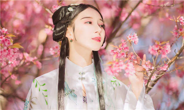 郓城供卵试管婴儿：助您实现家庭梦想的科学方案